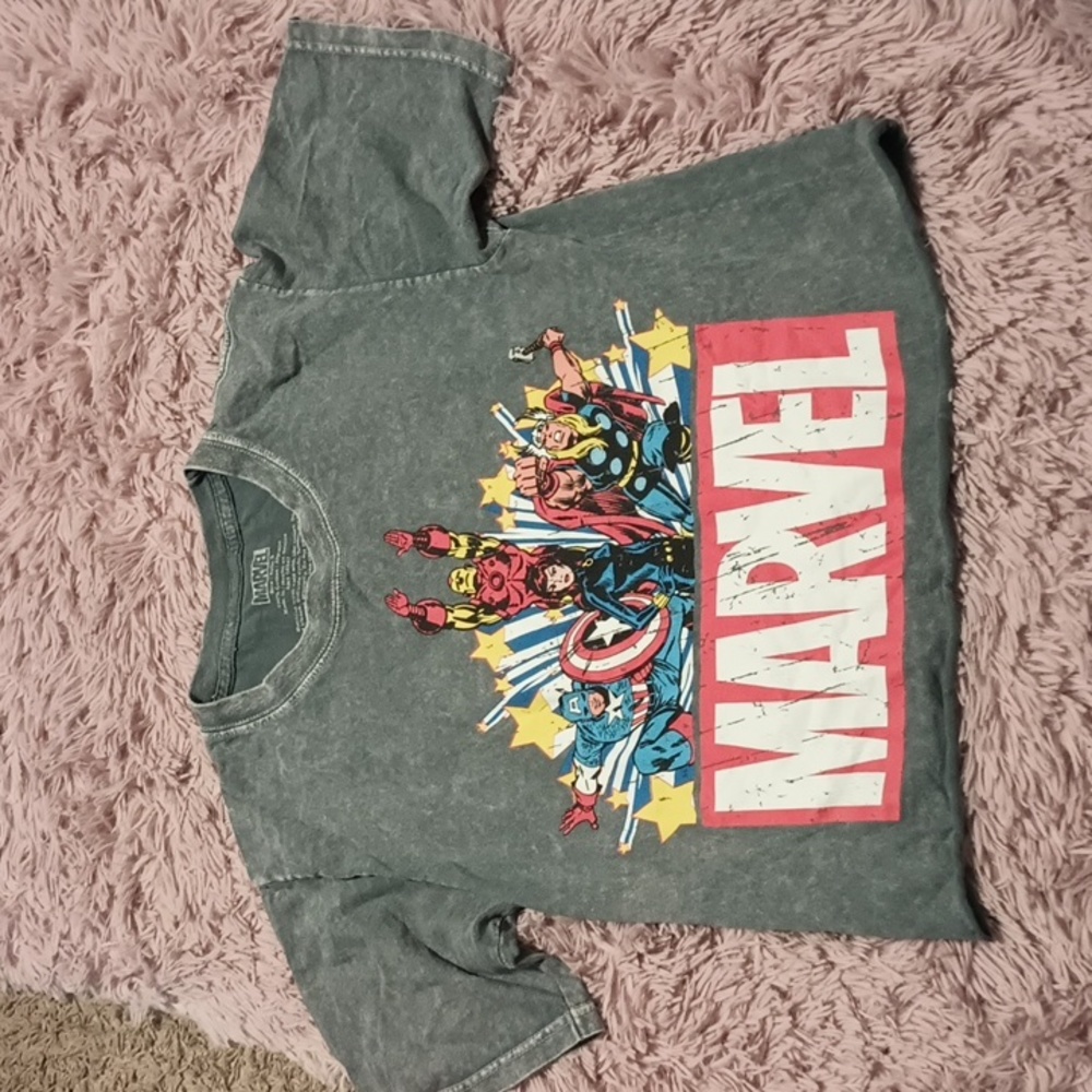 Marvel crop tee